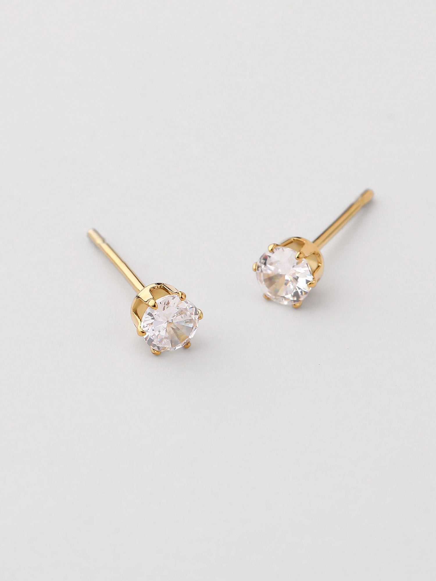 Brincos Olia dourados com zircónias XS