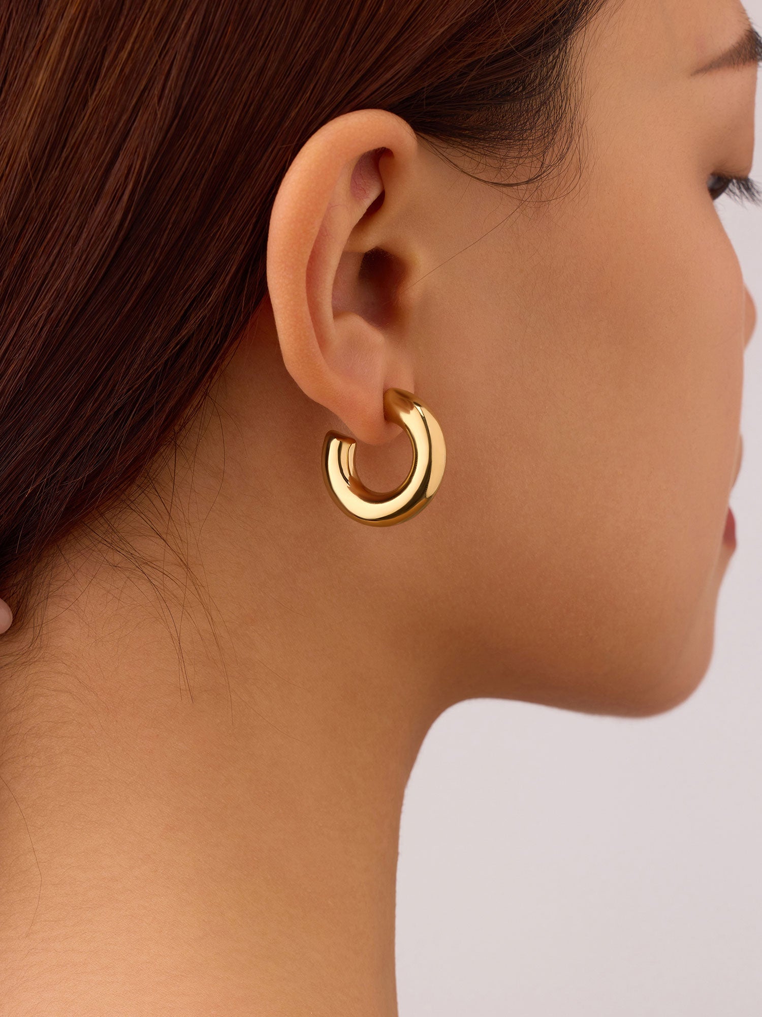 Brincos aro Amelie extra grosso dourados