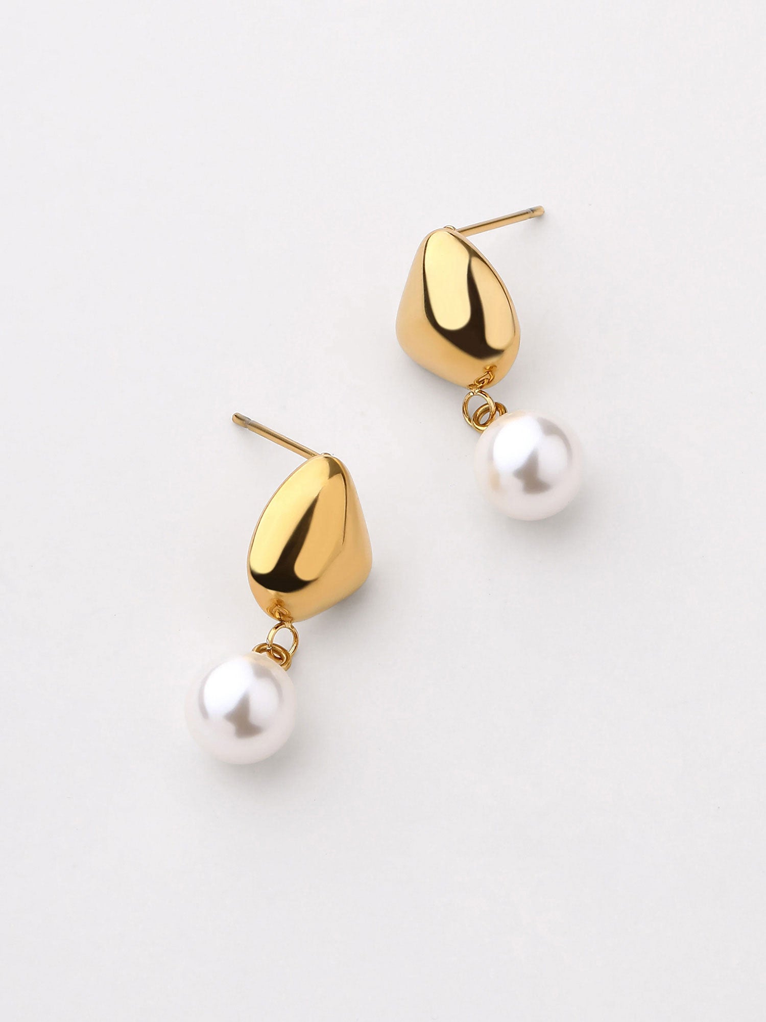 Brincos Pendentes Pérolas Thalia Dourado Elegante