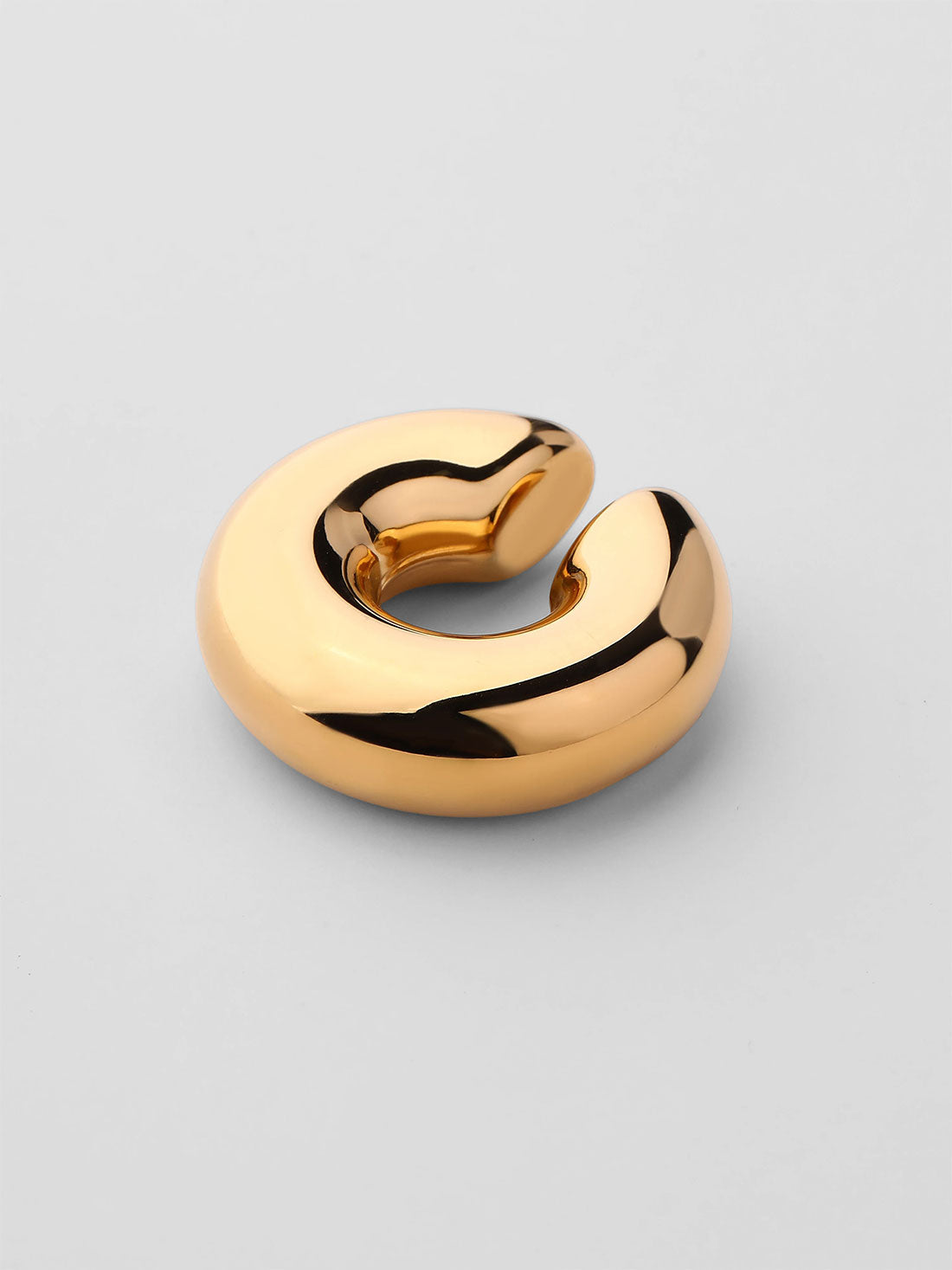 Ear Cuff Oria Dourado