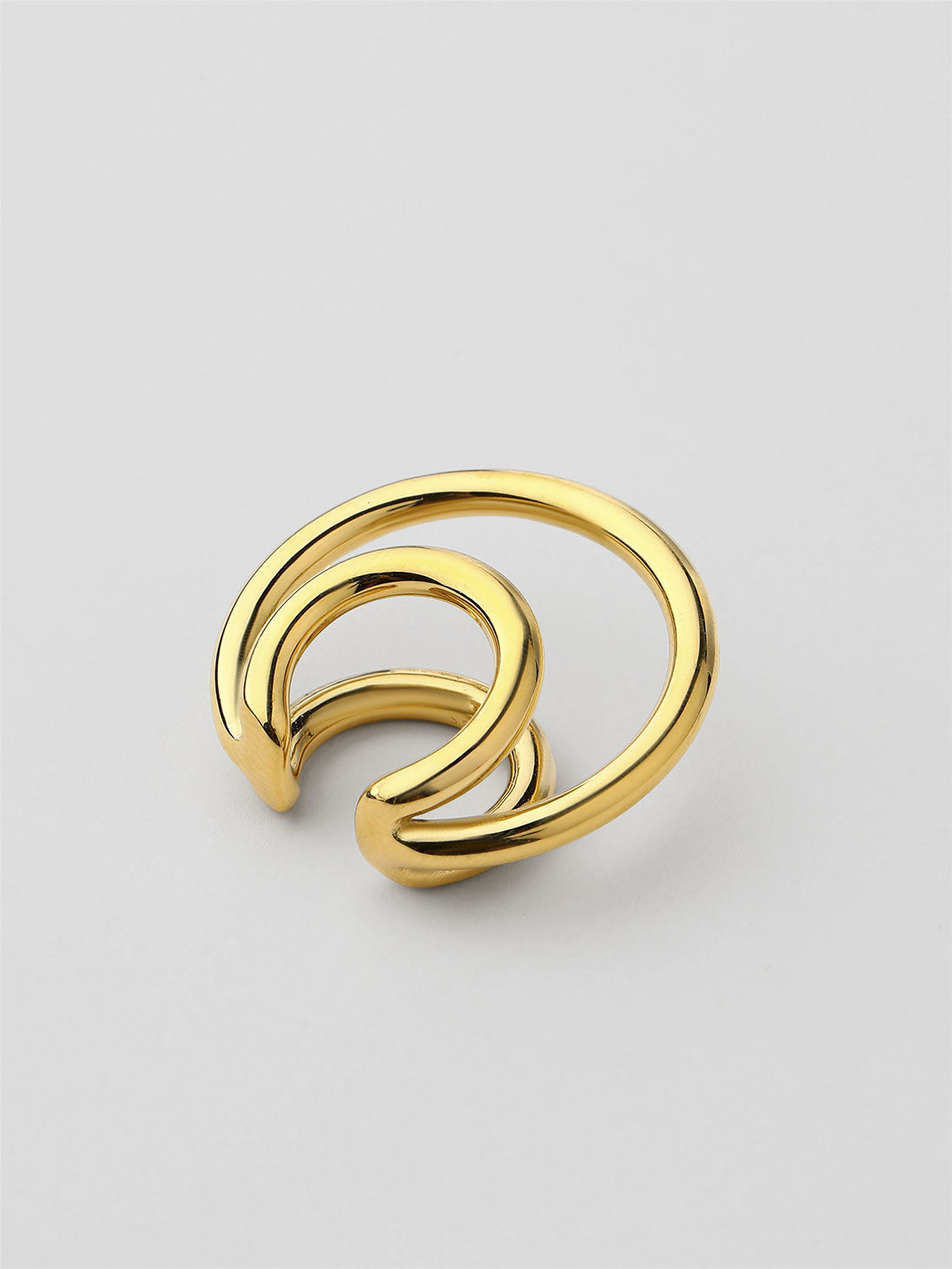 Ear Cuff Velara Dourado
