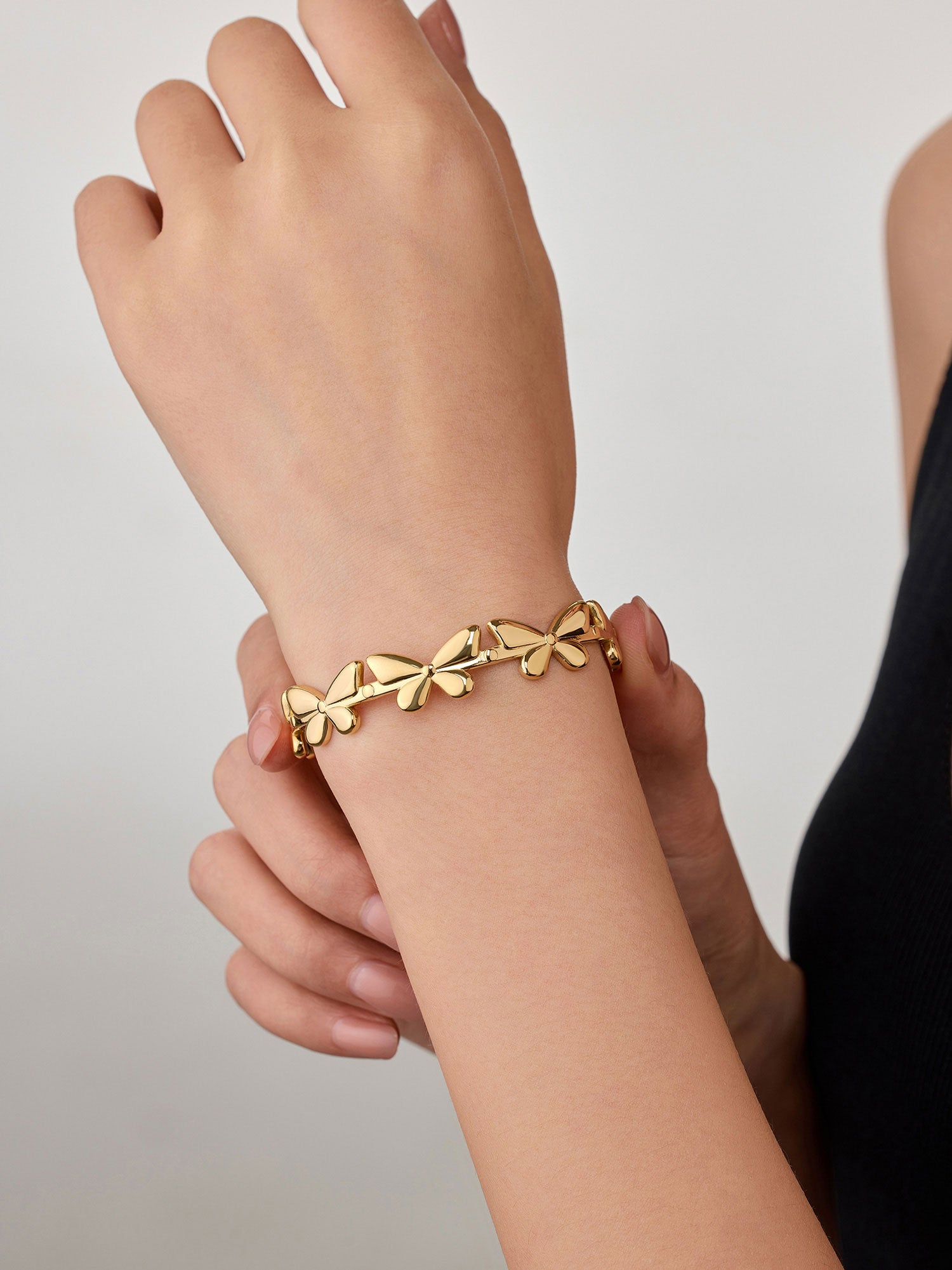 Braceletes Aeryn Borboleta Aberta Dourado