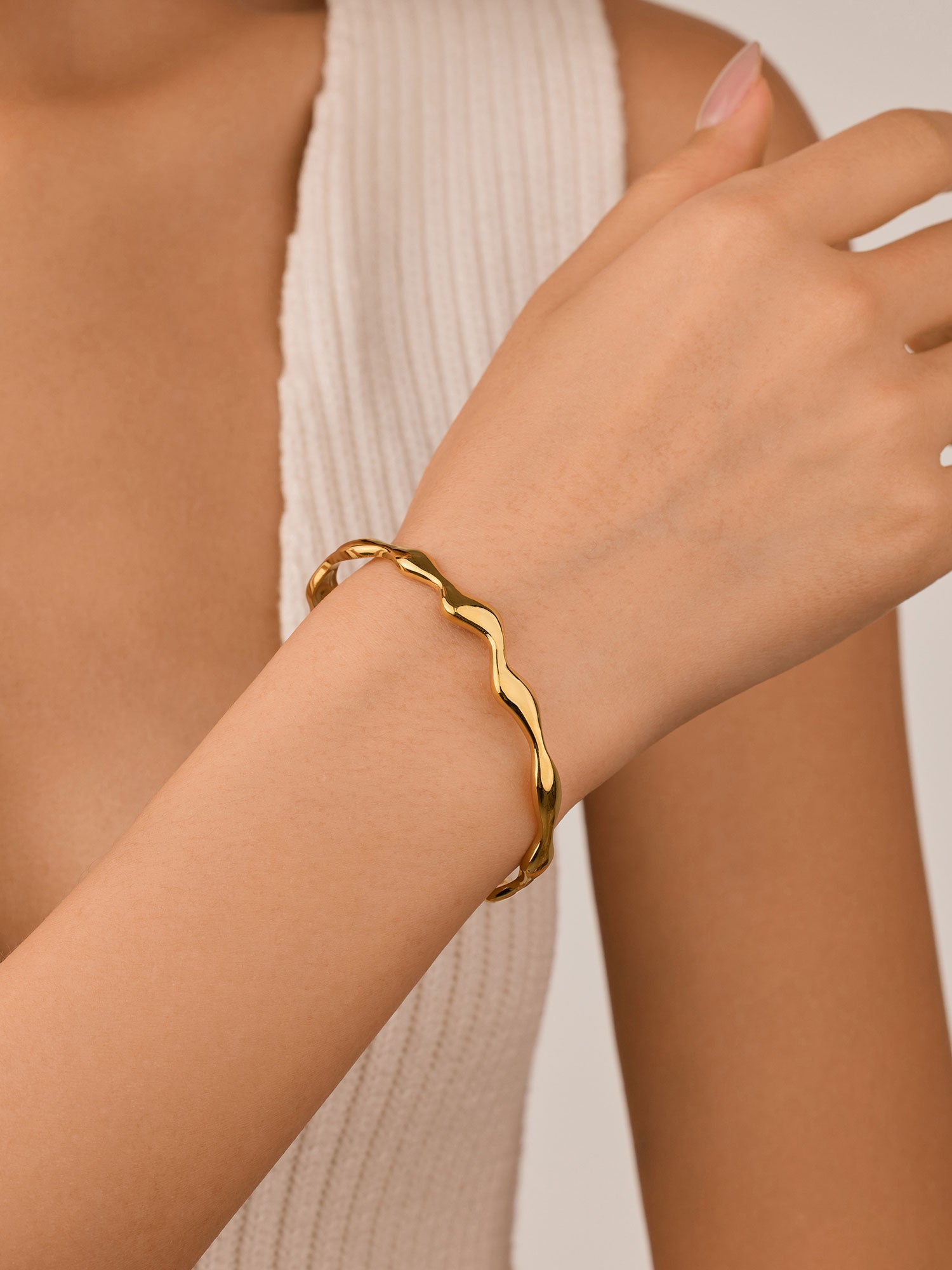 Bracelete ondas Dourado