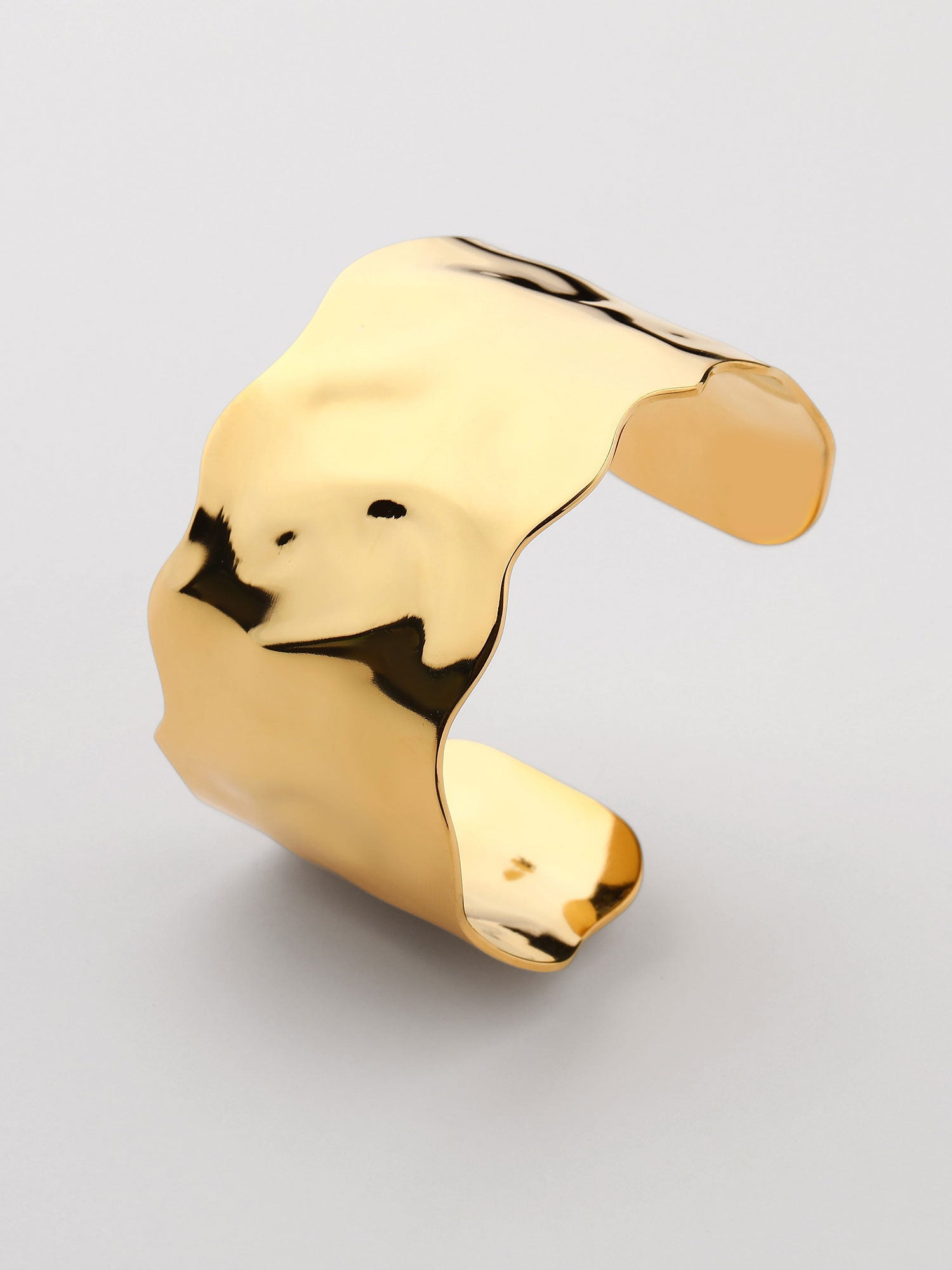 Bracelete plano com ondas Dourado