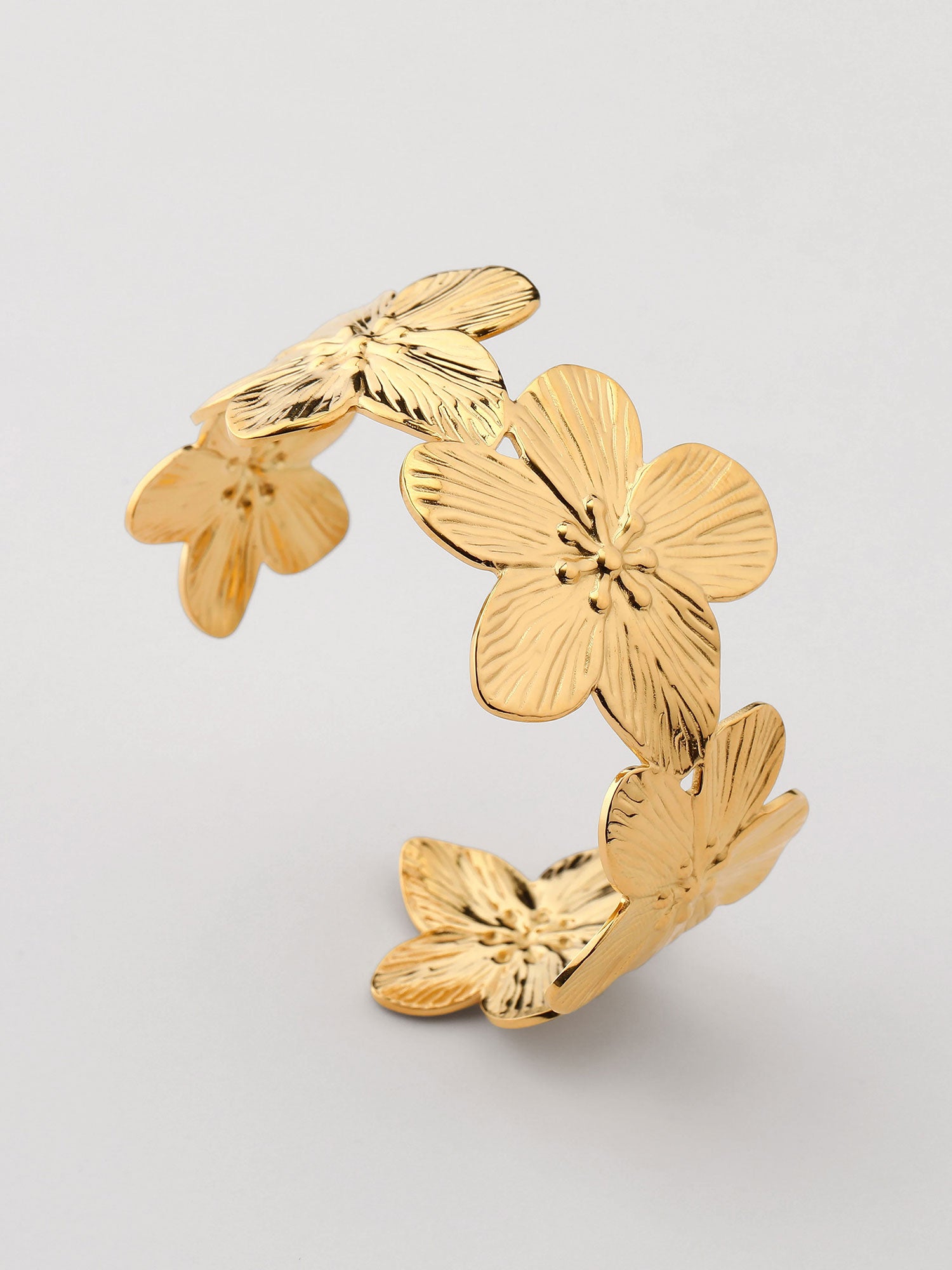 Bracelete largo de flores Dourado