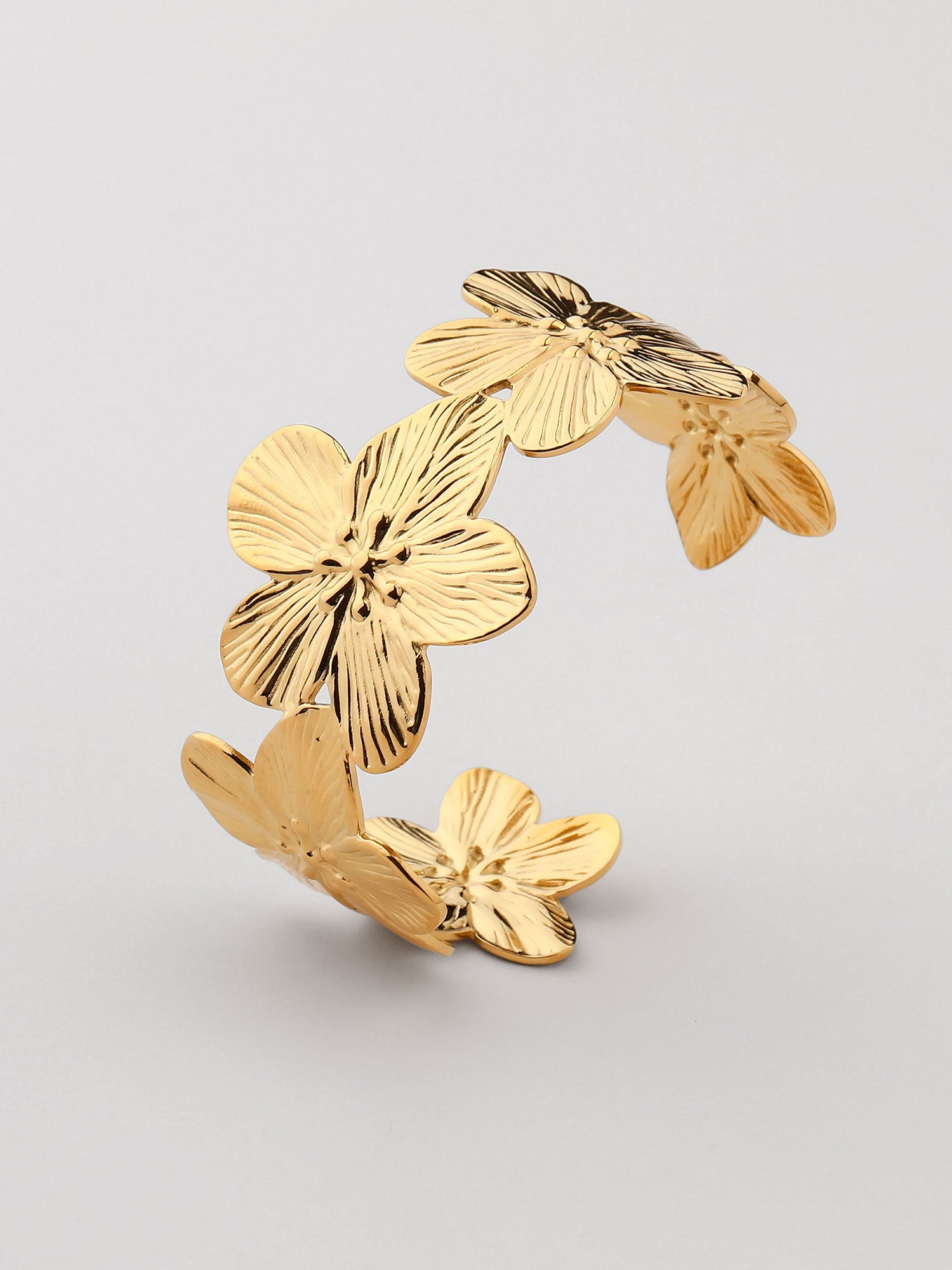 Bracelete largo de flores Dourado
