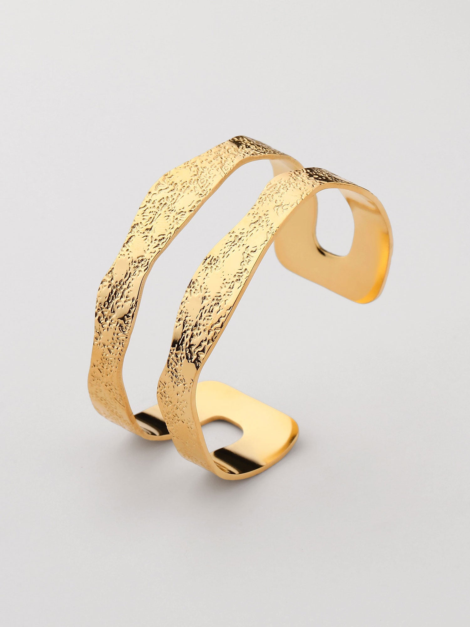 Bracelete duplo aberto Dourado