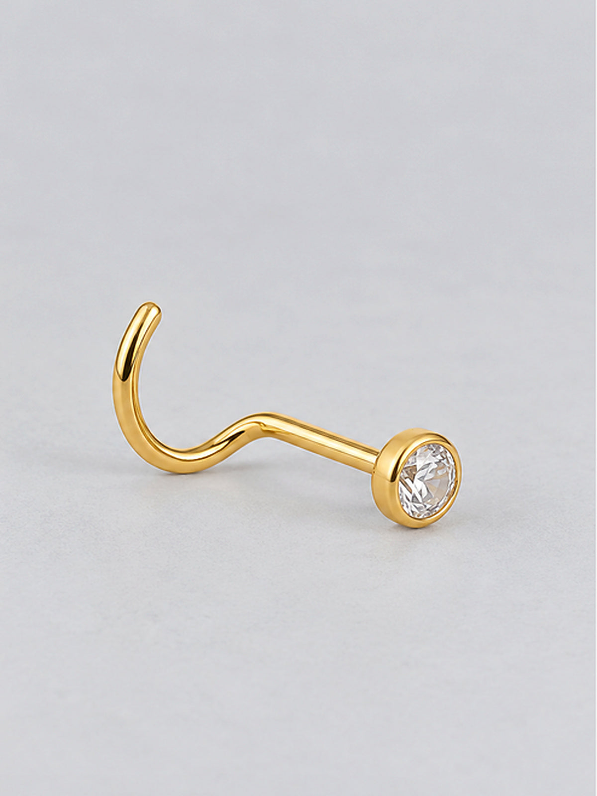 Piercing de Nariz Kira Dourado Zircónia