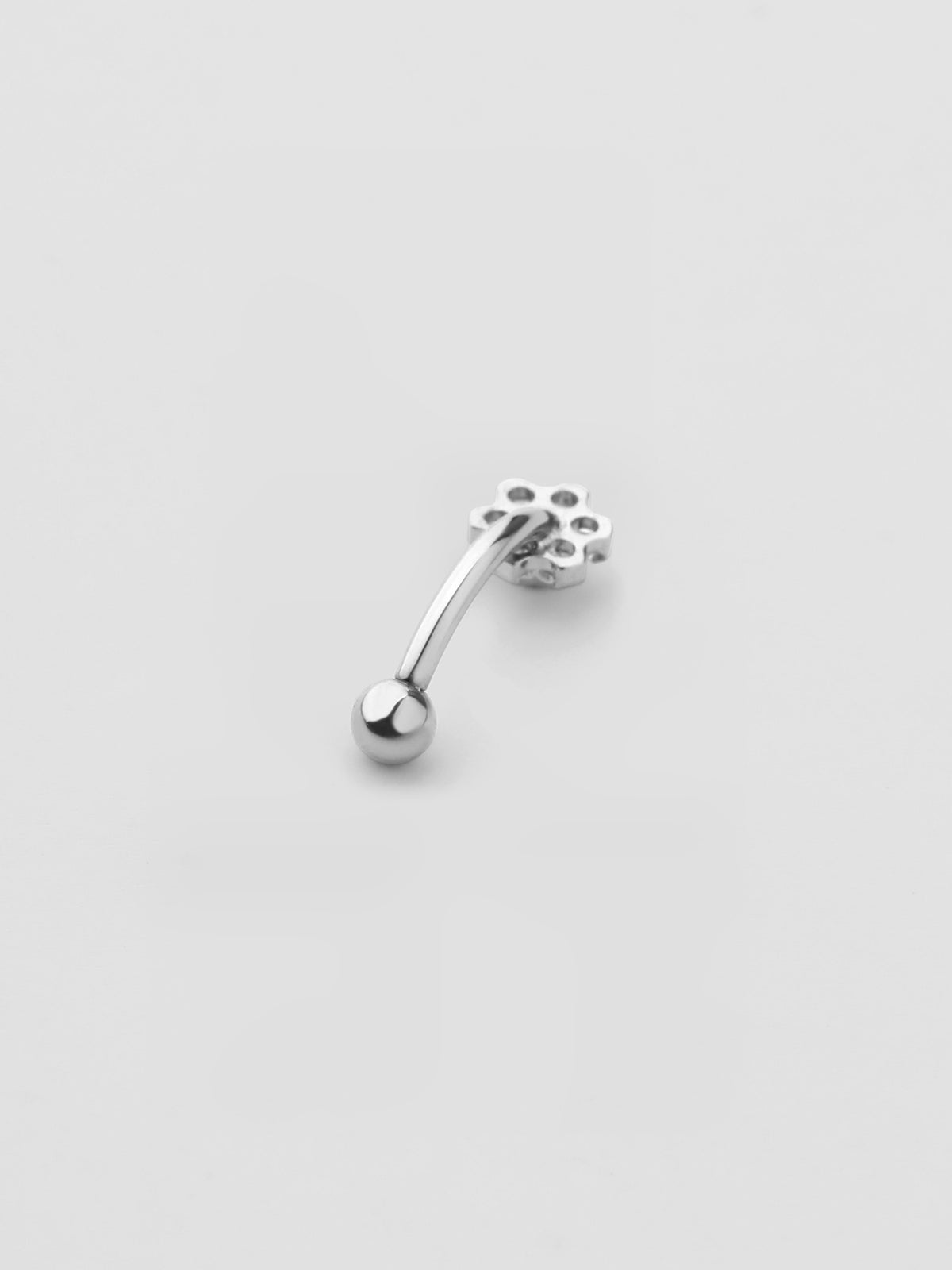 Piercing de Sobrancelha Dafne Prateado Flor