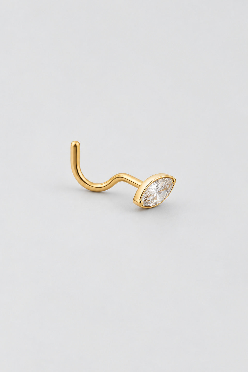 Piercing de Nariz Maira Dourado