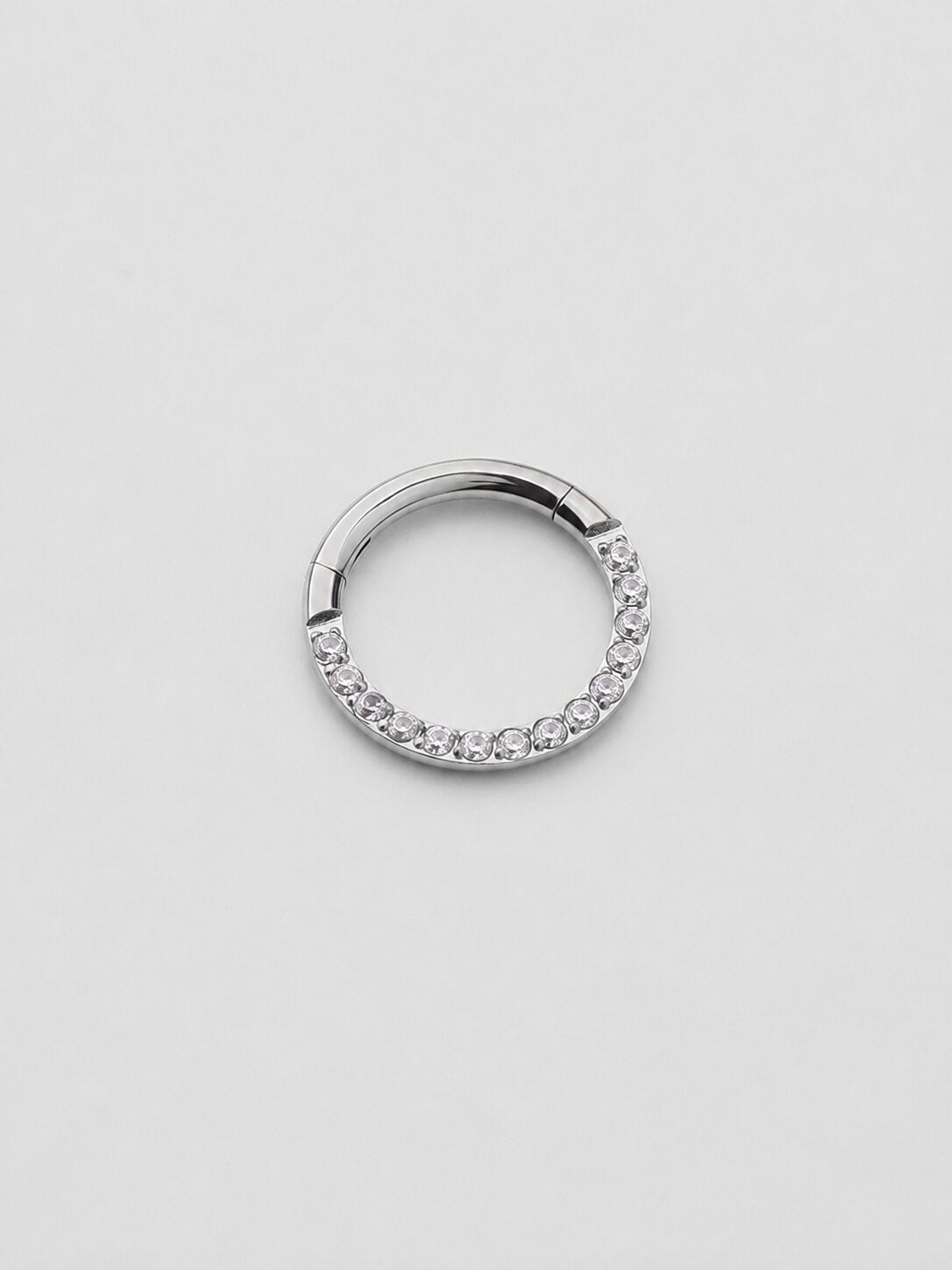 Piercing de Orelha Nia Prateado Argola Zircónias