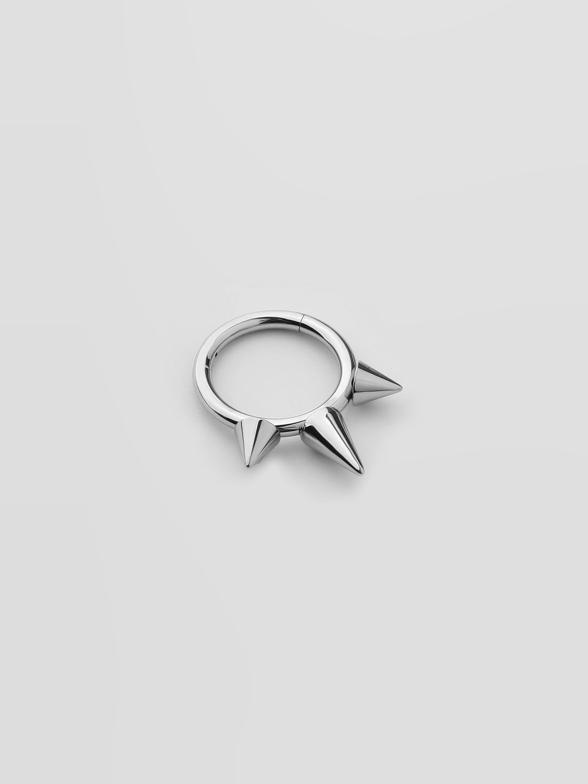 Piercing de Orelha Kira Prateado