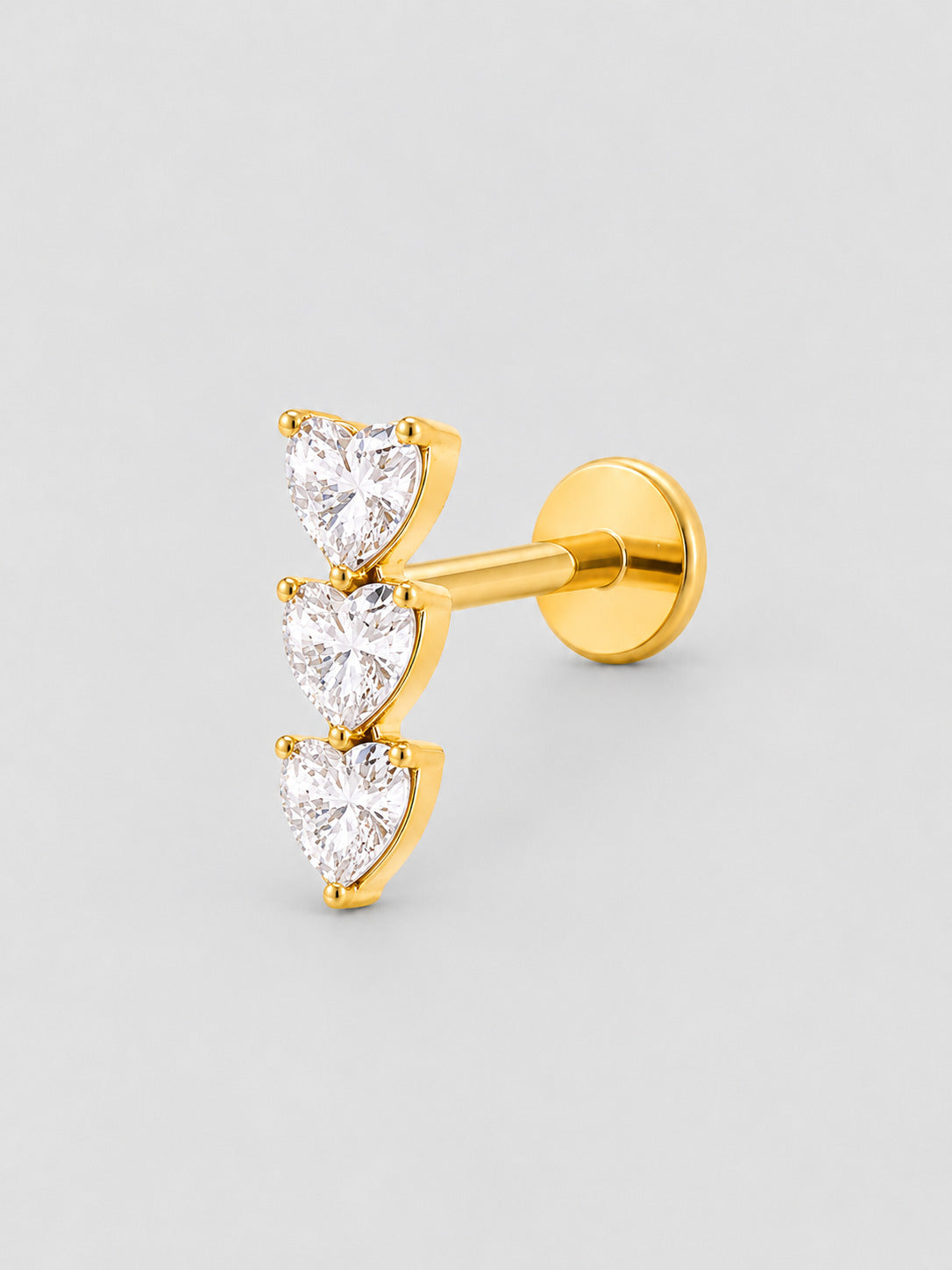 Piercing de Orelha Noelia Dourado